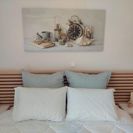Myrsini'S Sea View Apartment Néa Péramos Buitenkant foto