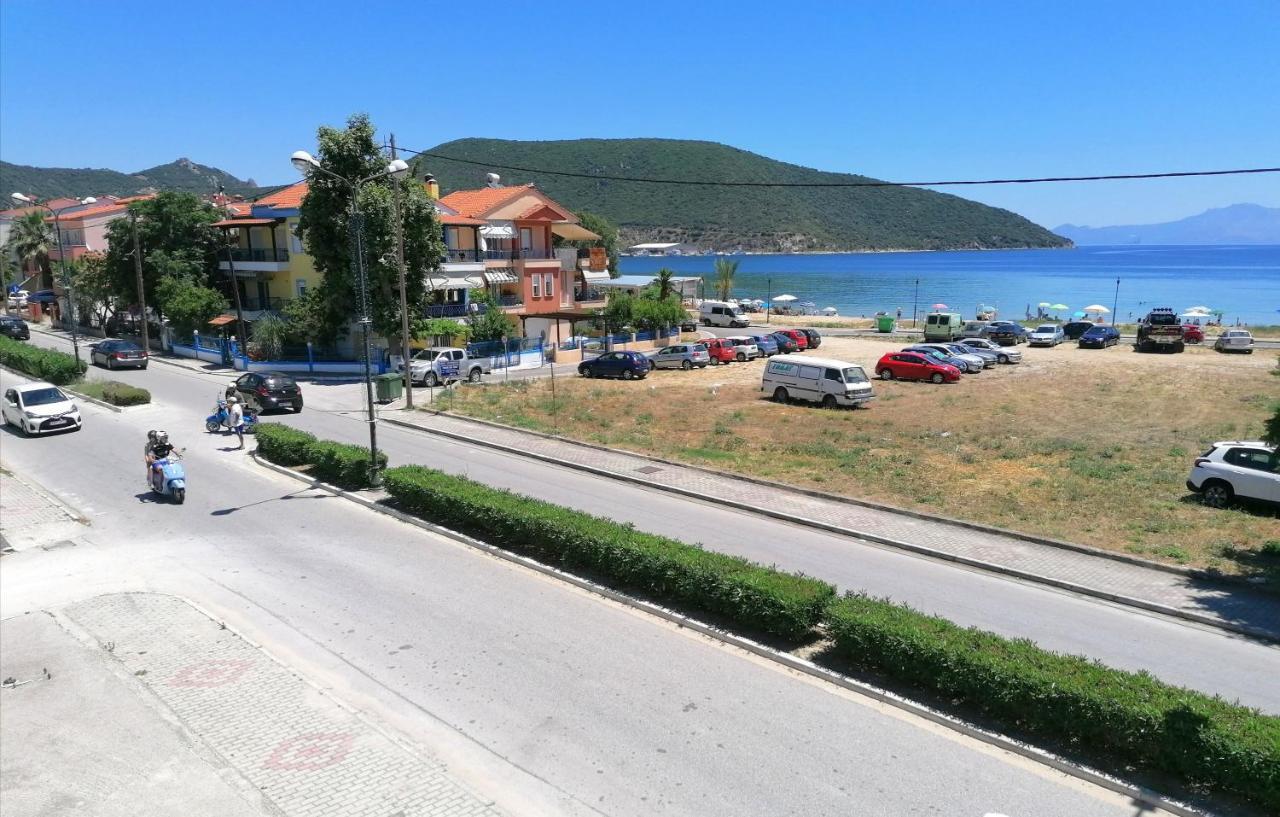 Myrsini'S Sea View Apartment Néa Péramos Buitenkant foto