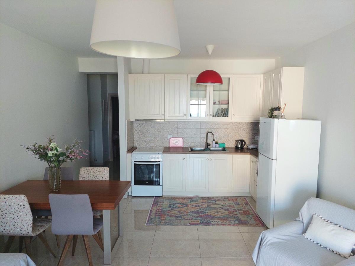 Myrsini'S Sea View Apartment Néa Péramos Buitenkant foto