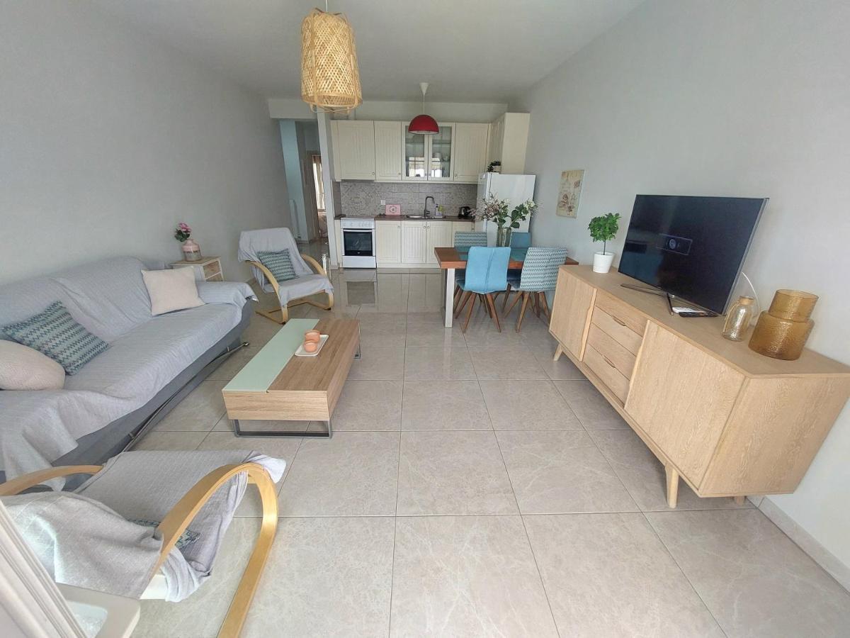 Myrsini'S Sea View Apartment Néa Péramos Buitenkant foto